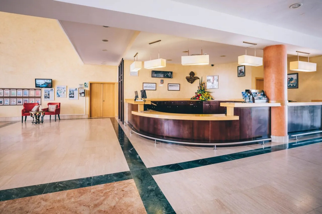 Отель Grand Muthu Golf Plaza Hotel & Spa