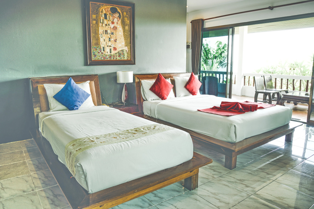Отель Chaweng Bayview Resort