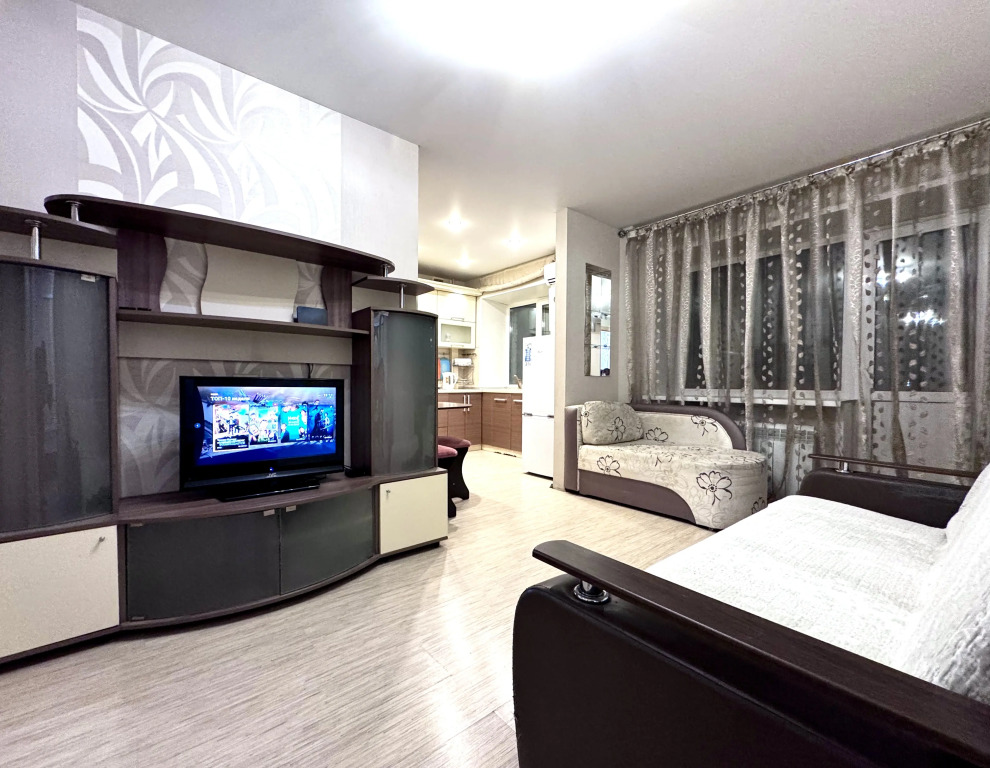 Квартира 2комнатная Студия YarApartments на Толбухина 31