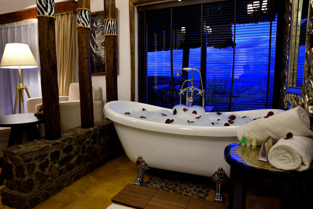 Отель Lake Manyara Kilimamoja Lodge