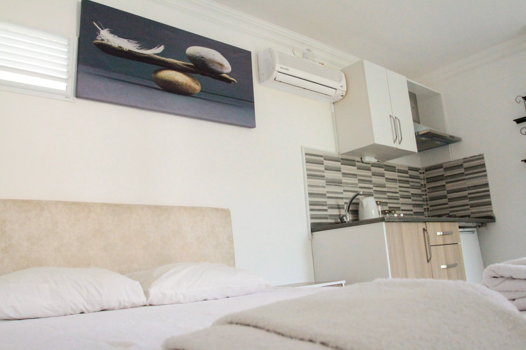 Апарт-отель Hillside Apart House