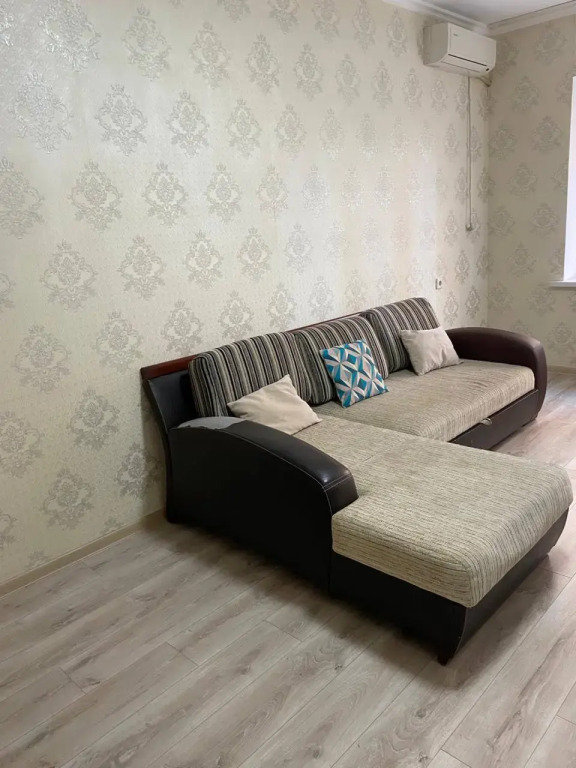Квартира 80