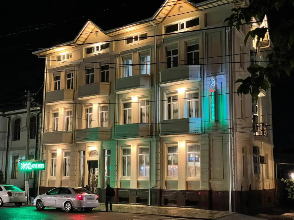 Izumrud Palace Hotel
