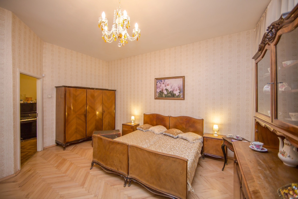 Апартаменты St. Isaak's 4 bedroom & 3 bathroom