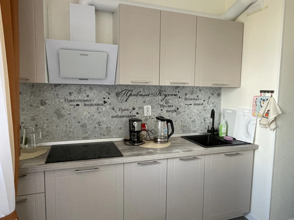 Квартира на Русановской 18к8