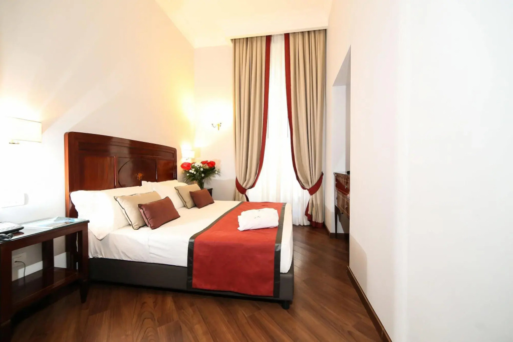 Decumani Hotel De Charme