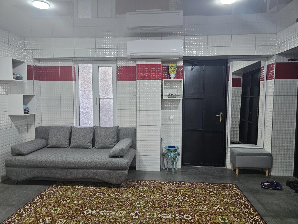 Amrapkha Private House