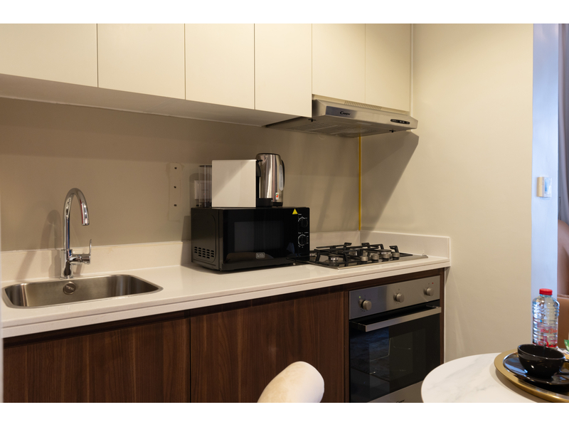 Апартаменты Keyrock Living Reva Residence Premium