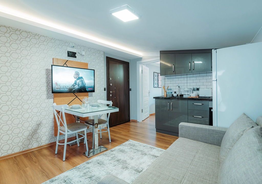 Umut Apartments