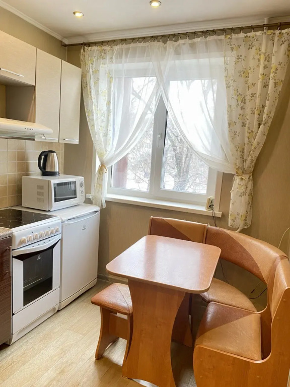Квартира 1-комнатная с балконом на Ленина