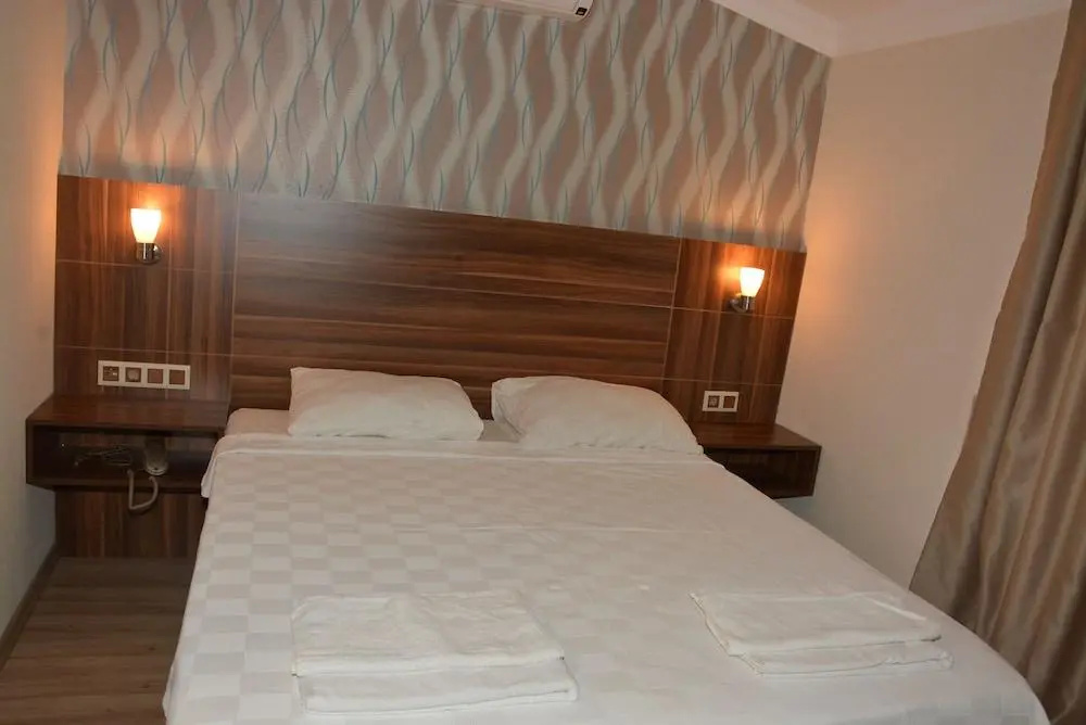 Emily Rose Hotel