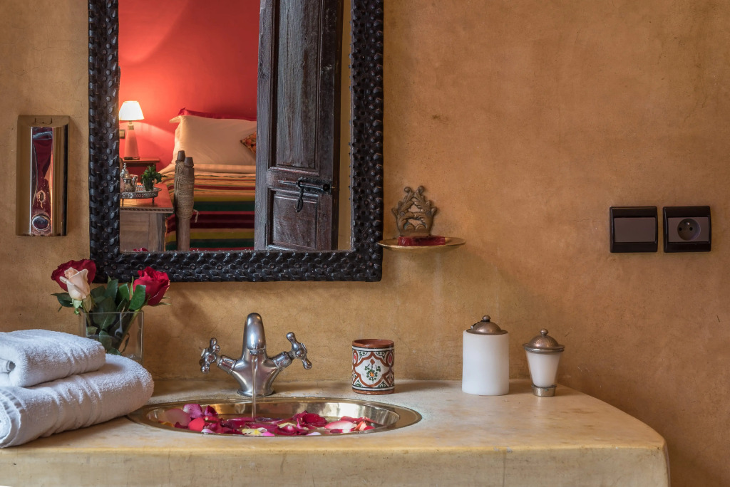 Riad Azalia