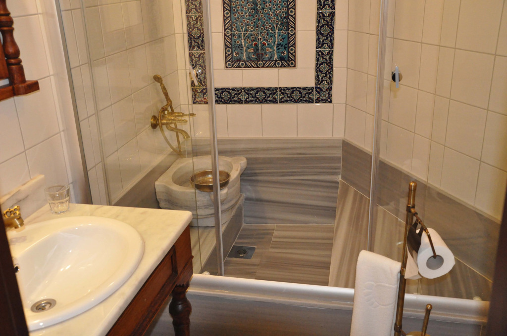 Aruna Boutique Hotel