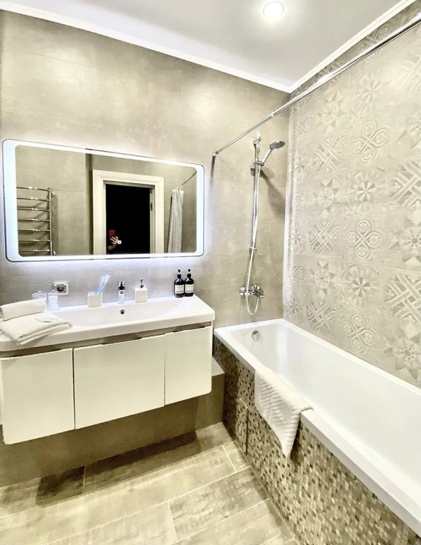 Апартаменты LuxAparts ЖК Academe Riverside