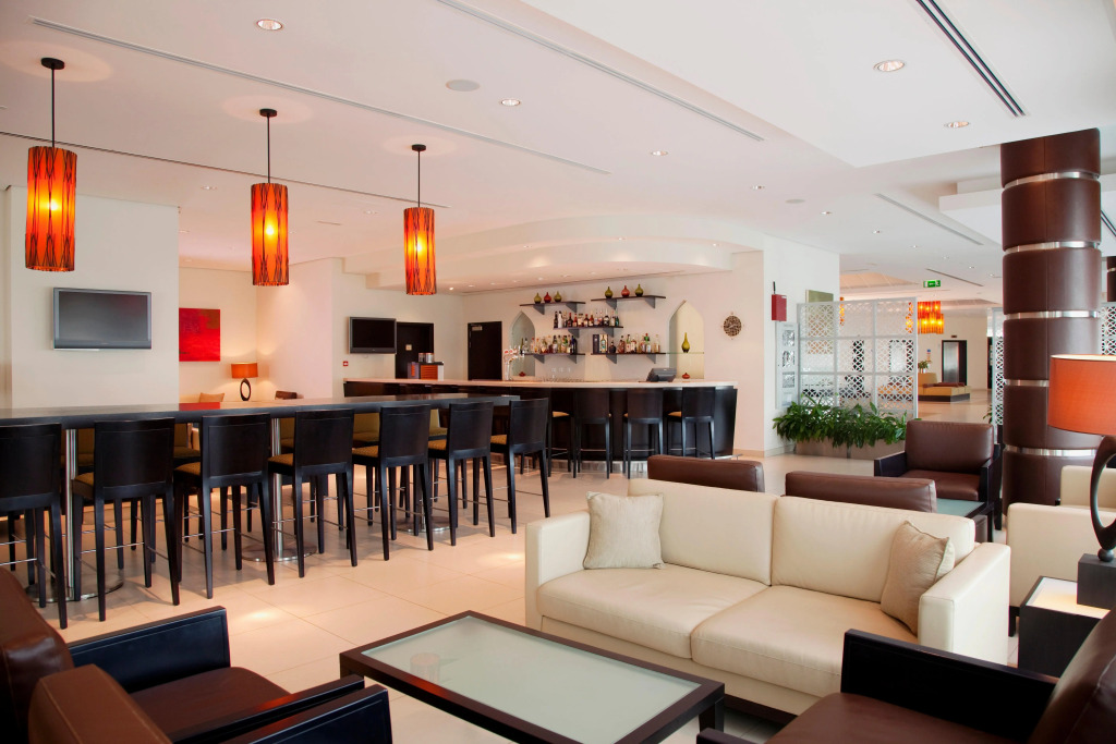 Holiday Inn Express Dubai Internet City by IHG