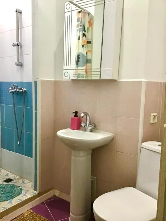 Лира Эконом Отель