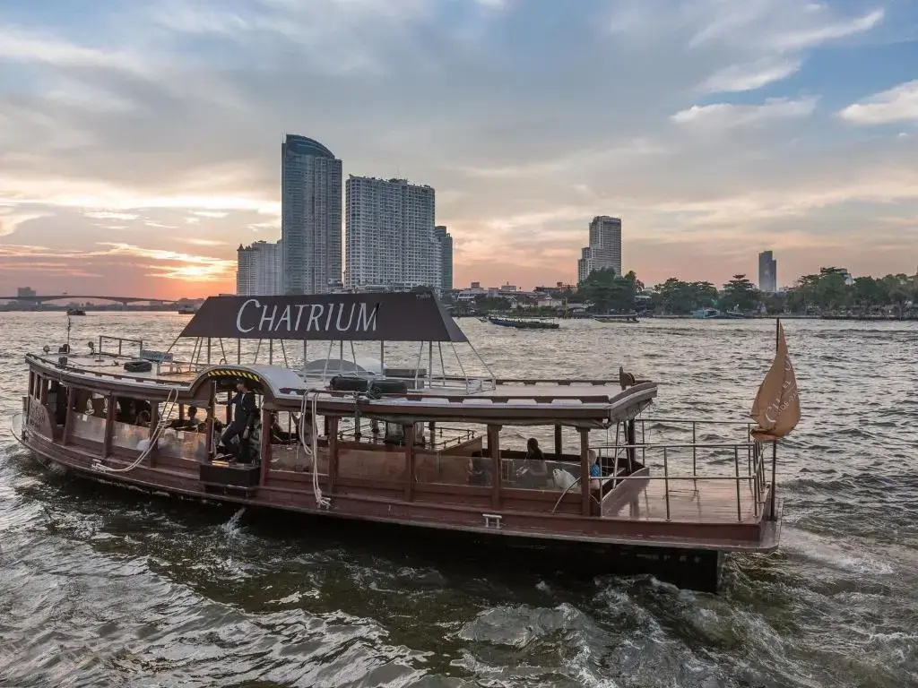 Отель Chatrium Riverside в Бангкоке