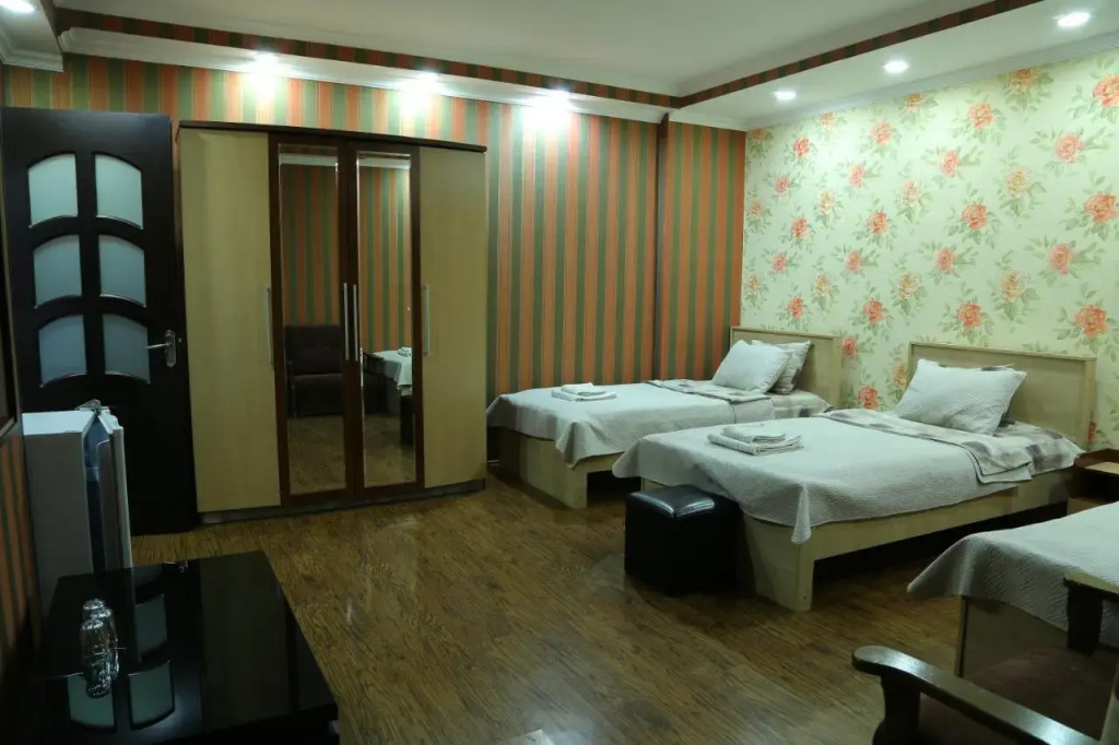 Dkd-bridge Hotel
