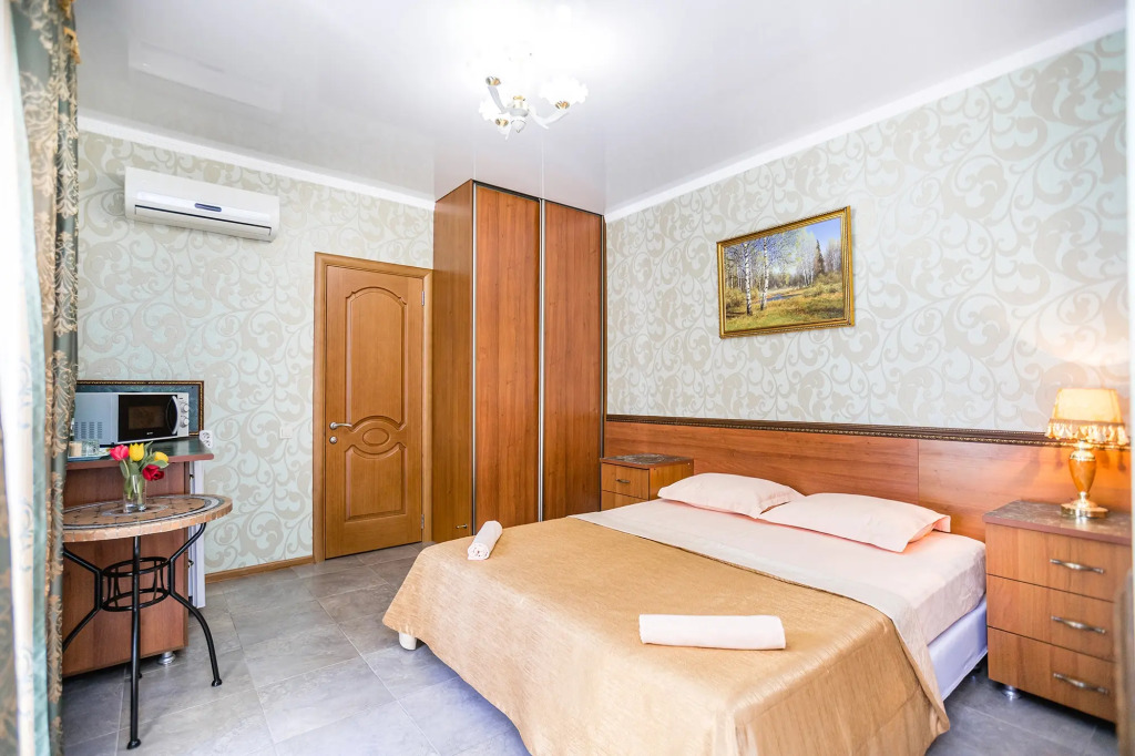 Chetyre sezona na Korolenko 8 a