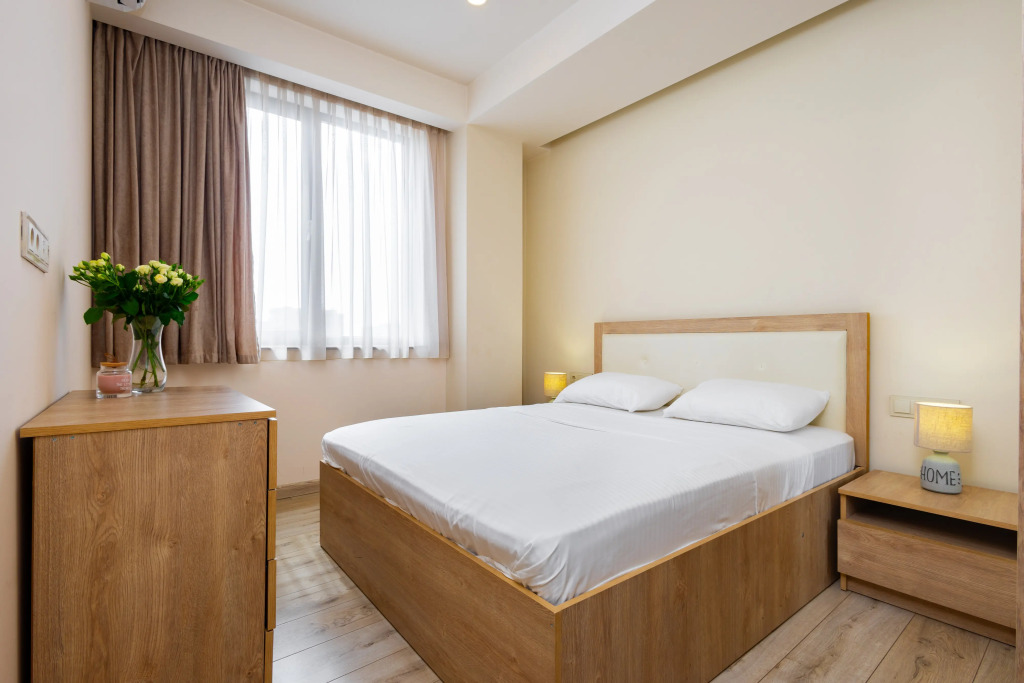 Квартира 2-к в новостройке, улица Езника Кохбаци, KO1677