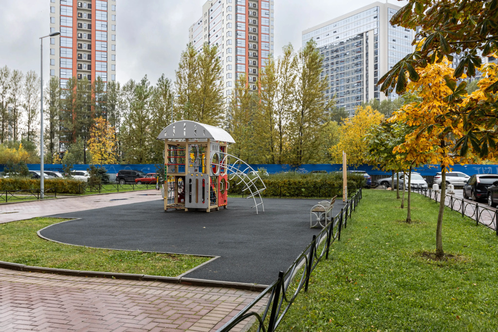 Апартаменты Семейные с Балконом у парка Moderna Viva