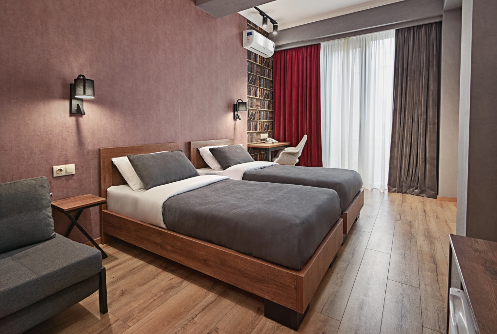 Hotel City