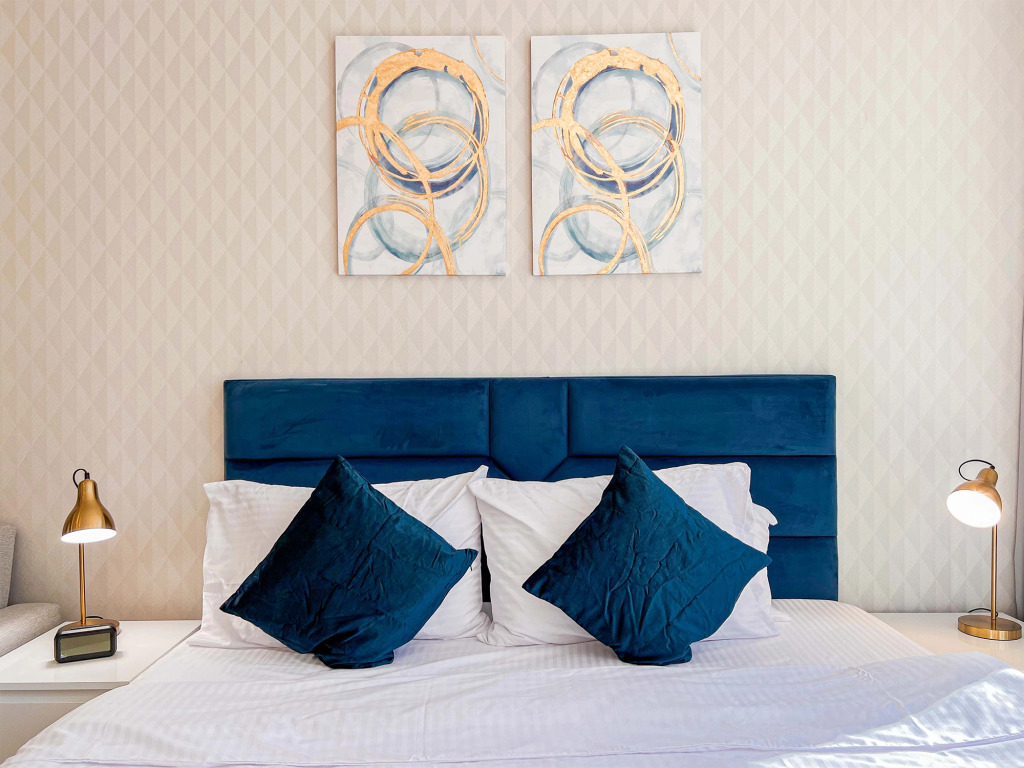 Апартаменты Cosmos Living Elegant Studio Near Dubai Marina