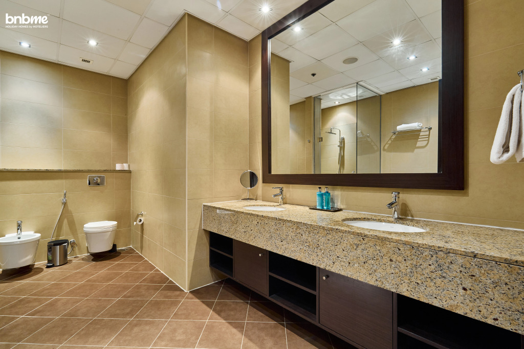 Апартаменты Bnbmehomes, Peaceful and Cozy 1BR with Private Terrace G17
