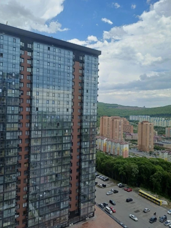 Квартира Уютная студия в современном районе с новым ремонтом с панорамным балконом
