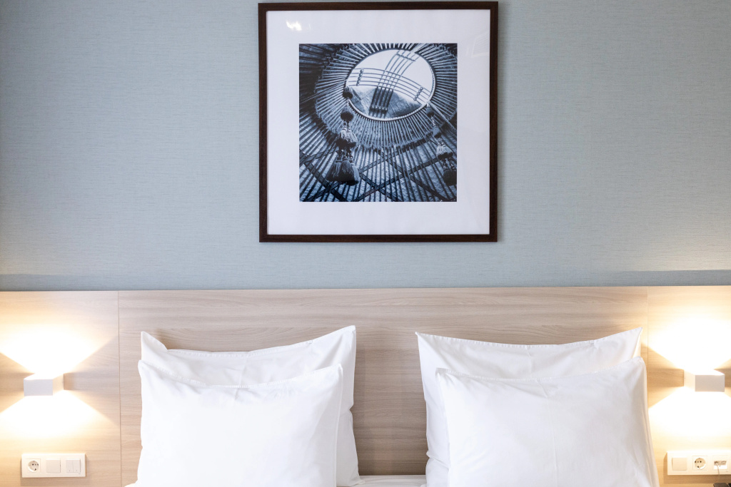 Отель Grand Hotel Kazybek Bi