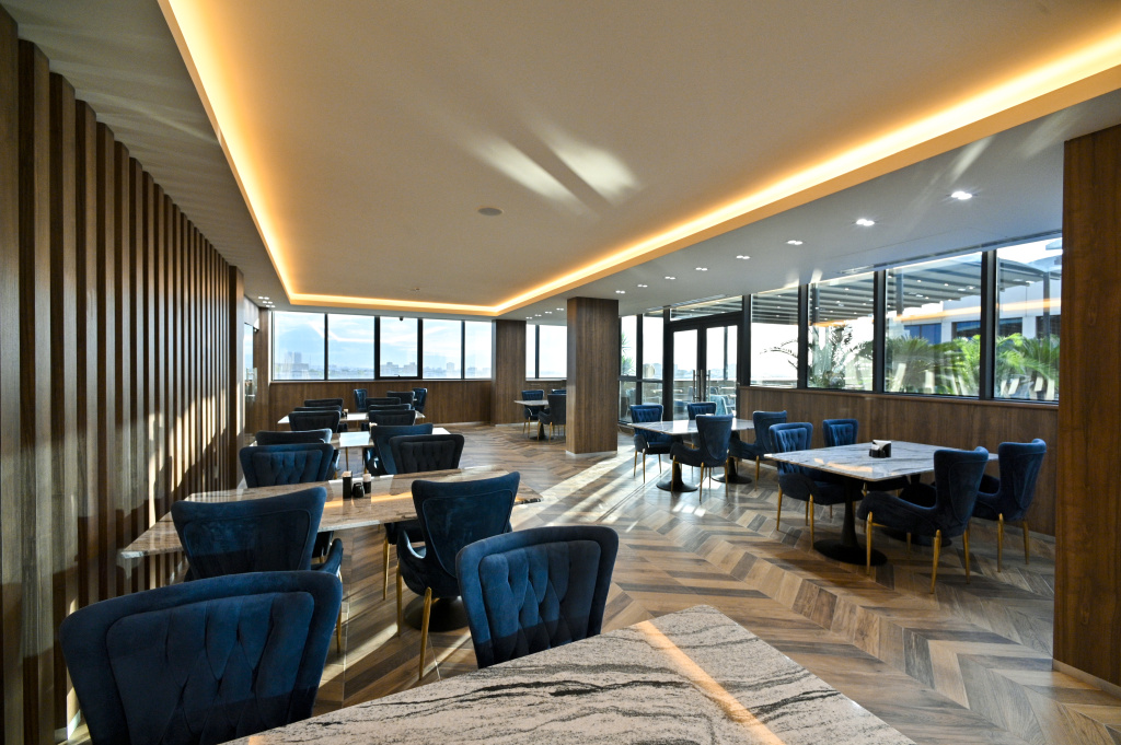 Venice Complex Hotel