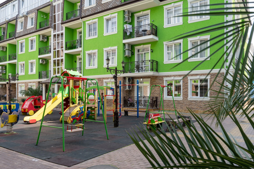 Апартаменты Red Apartments Арт Лайт Адриан