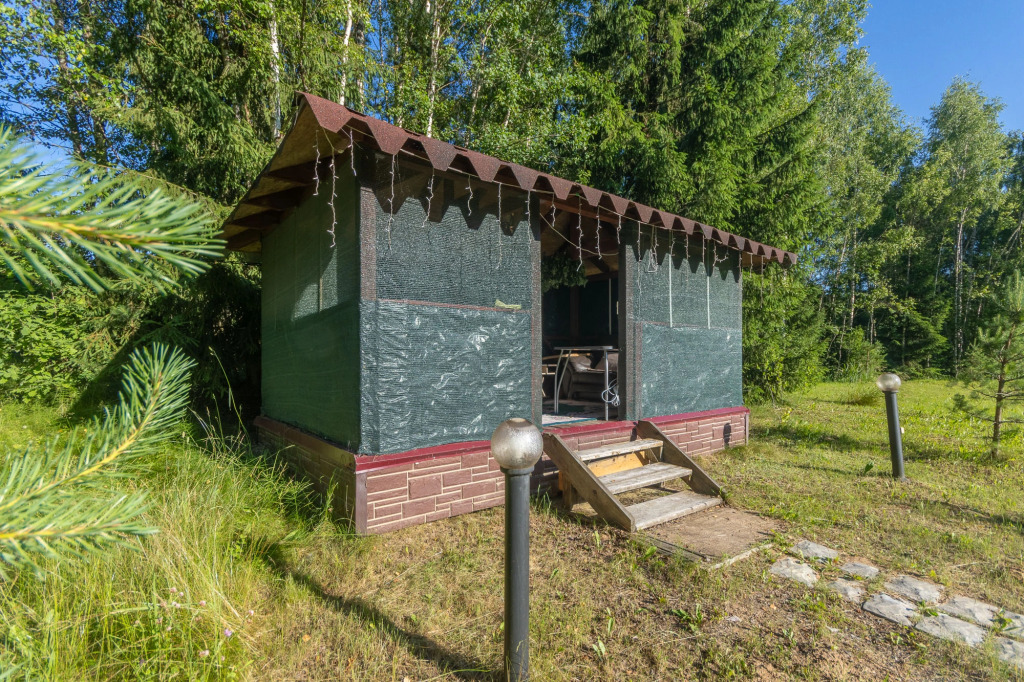 Гостевой дом Загородный коттедж на берегу собственного озера
