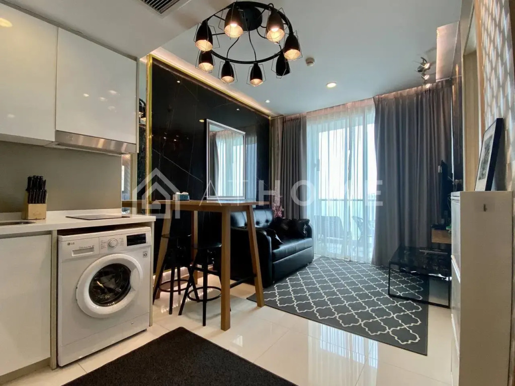 Апартаменты The Riviera Wongamat