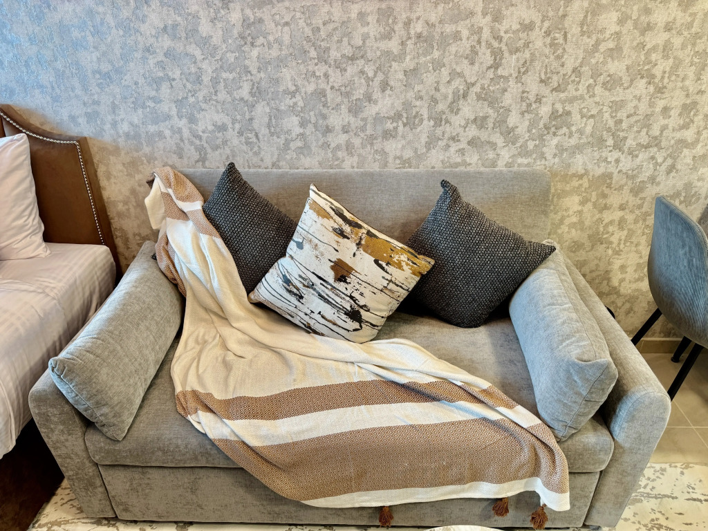 Апартаменты Cosmos Living Majestic Studio GCV2