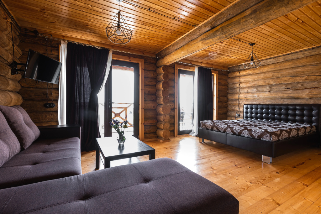 Paradise Hotel
