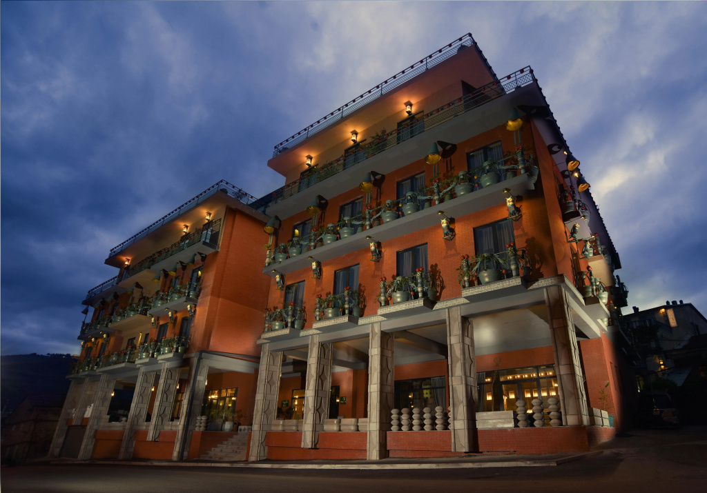 Brim Hotel