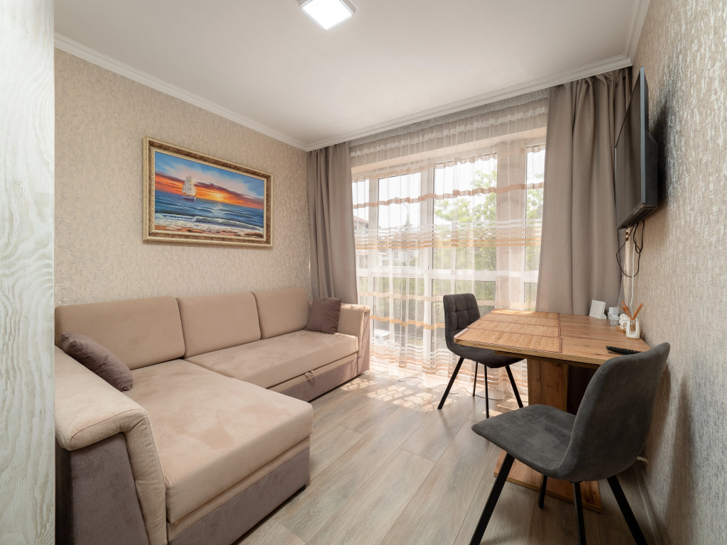 More Rooms Na Ruzhejnoj Apartments