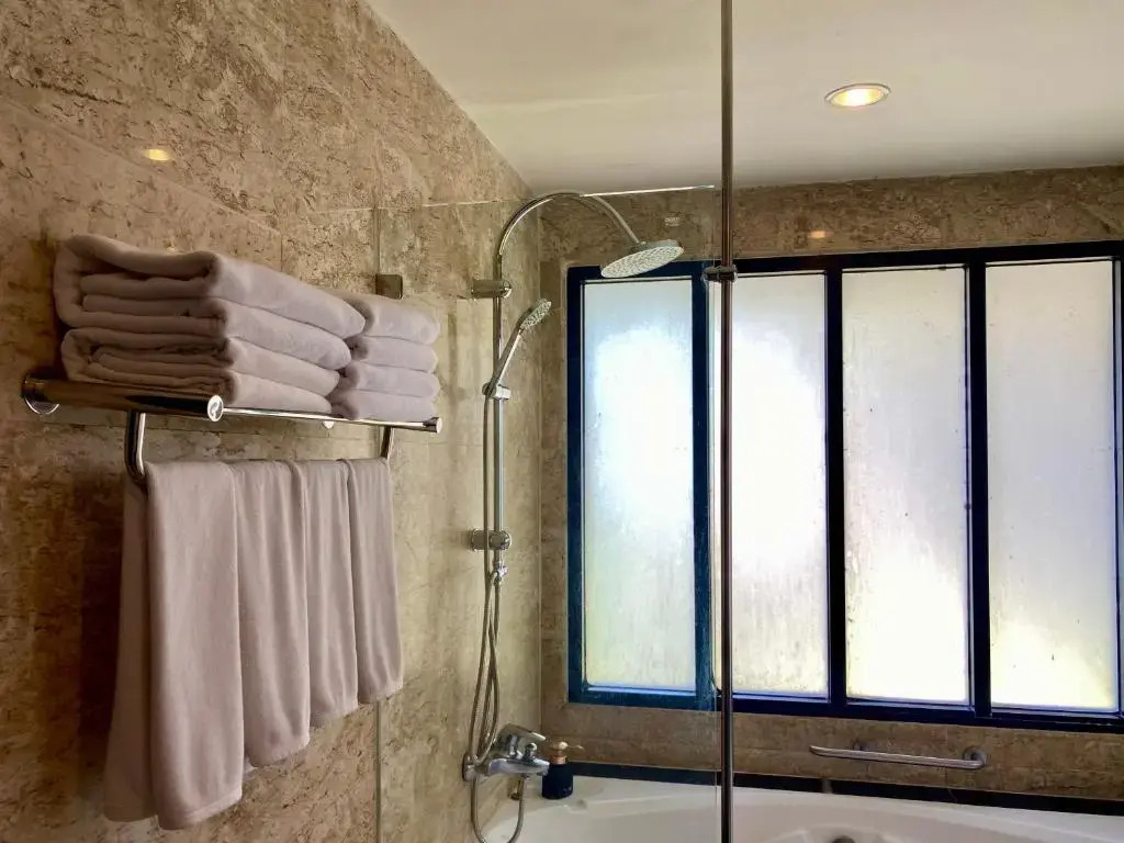 Курортный отель C&N Resort and Spa