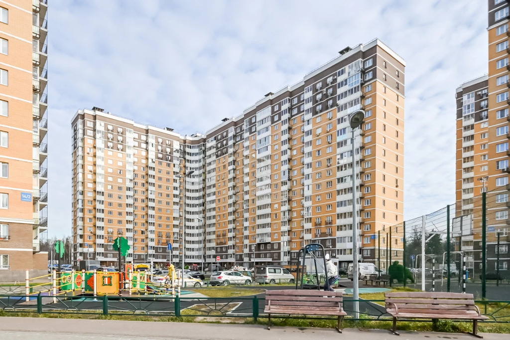 Na Ulitse Vertoletnaya 16 Apartments