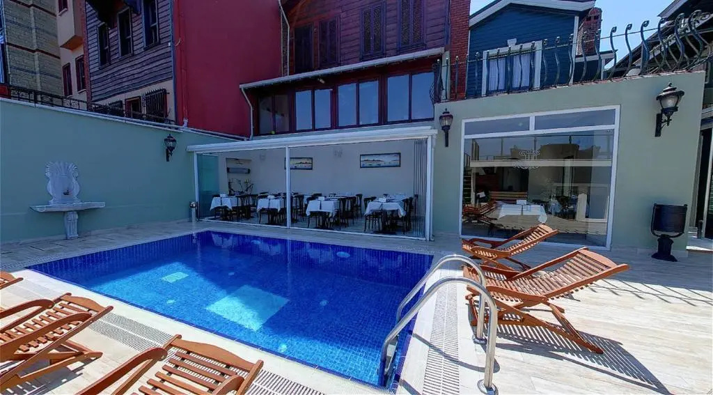 Отель HHK Hotel
