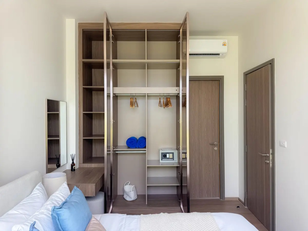 Квартира Lovely 2 Bdr Canvas BangTao
