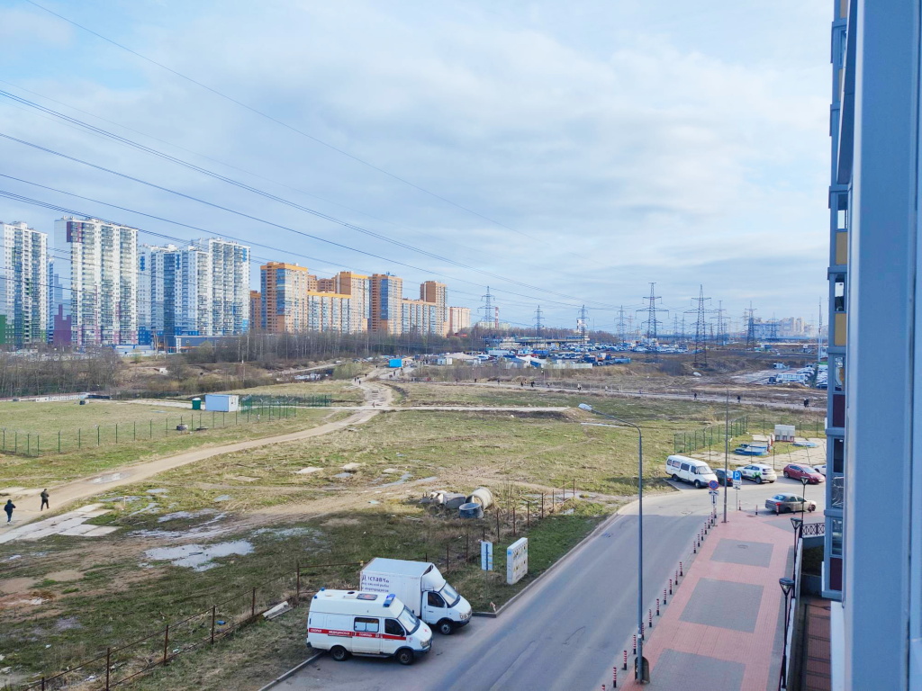 Квартира Современная студия в пешей доступности от метро
