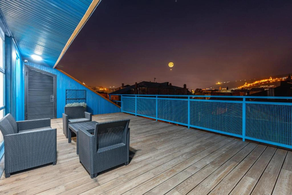 Blue Balcony Hotel
