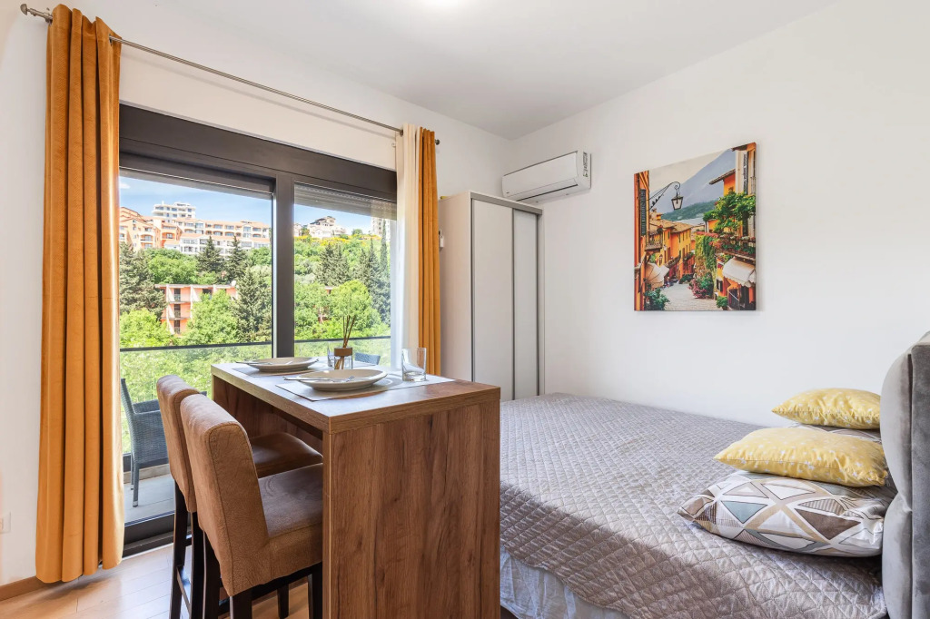 Апартаменты Summer Nest Studio in Becici