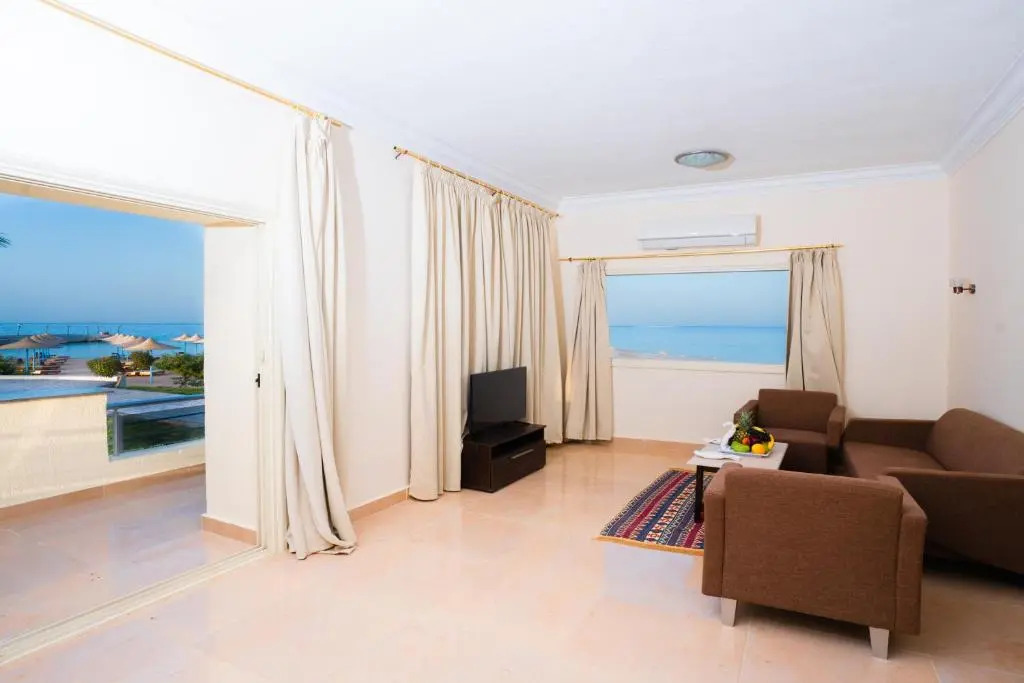 Отель New Eagles Aqua Park Resort