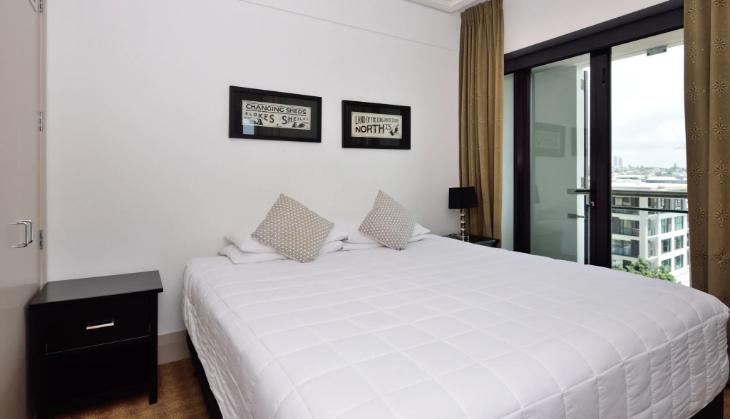 Апартаменты Auckland Harbour Central