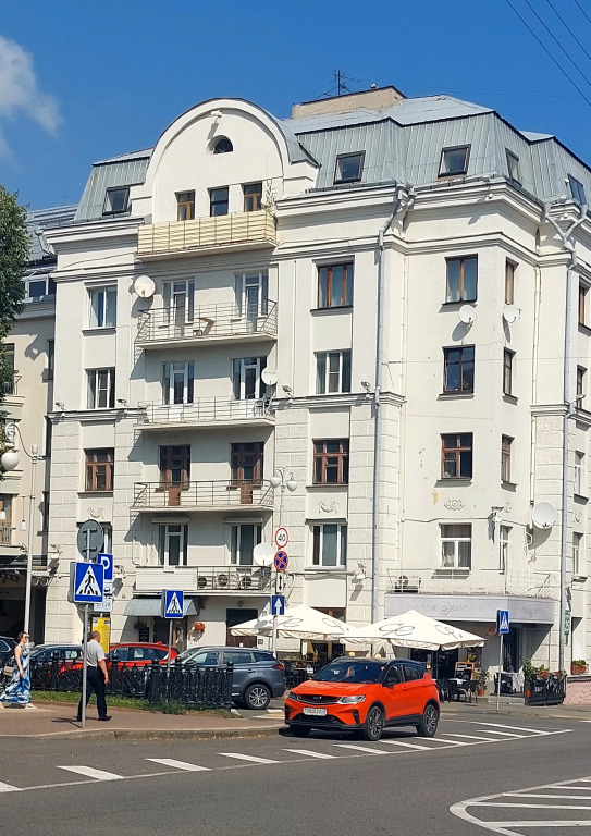 Апартаменты 4-х комнатные в центре на Комсомольской 29