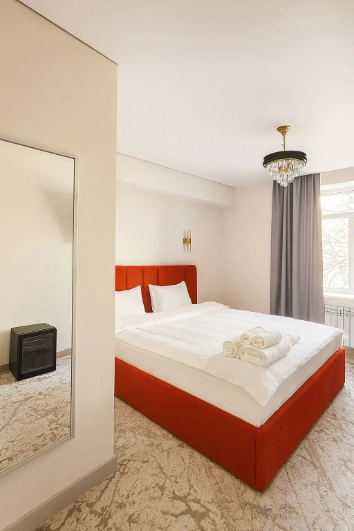 Naya Hotel