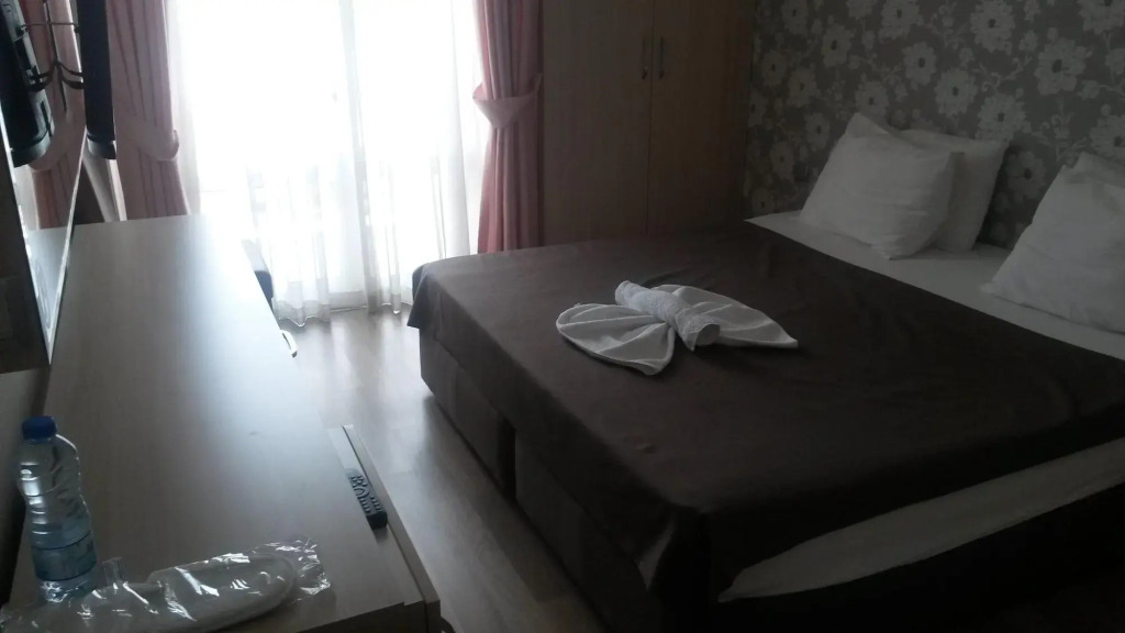 Отель Winecity